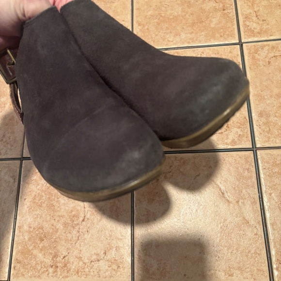 Naot Suede Upgrade Heeled Clogs in Oily Midnight Size 5 - Picture 9 of 10